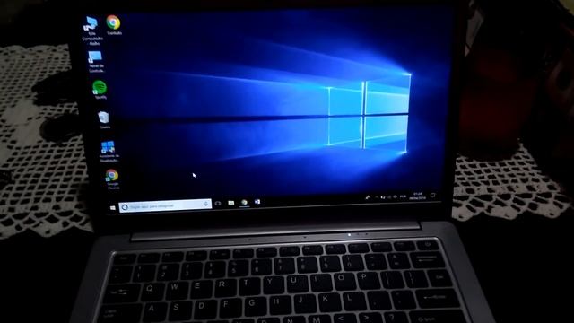 Impressões do Notebook Yepo 737A смотреть онлайн