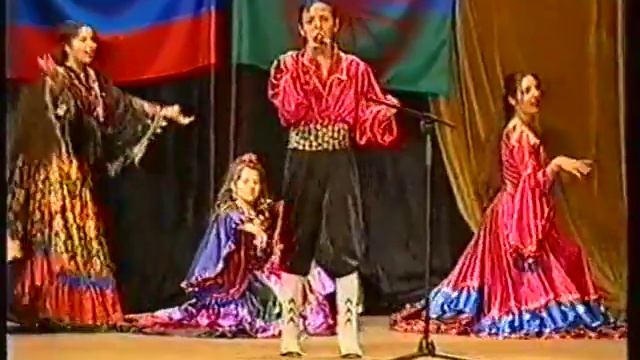 Детский фестиваль цыганского искусства "Золотая Подковка" (2001) смотреть онлайн