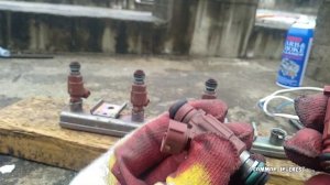 Причина вибрации Nissan Almera N16 при выжатой педали тормоза и селектора в положении «Drive»