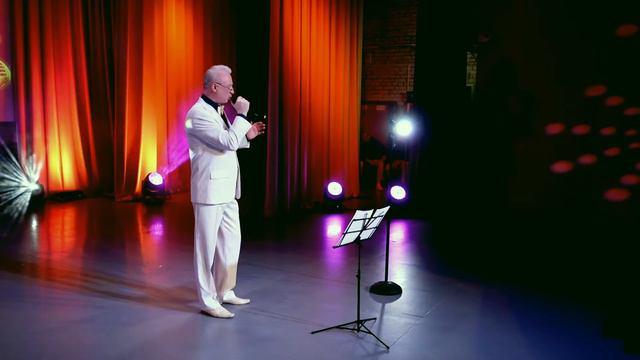 У АНЕЧКИ НА СВАДЬБЕ смотреть онлайн