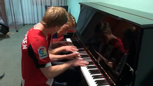 🎶 Athleticen Ereserkia | Lucas & Arthur Jussen