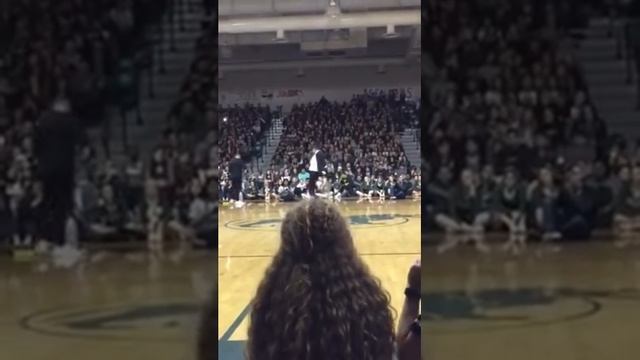 Pitman's Michel Jackson Makes a return смотреть онлайн