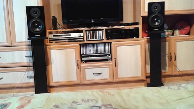 Pioneer A-447 + Yamaha NS - PB 300 смотреть онлайн