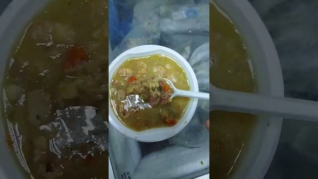 Суп гороховый с мясом.