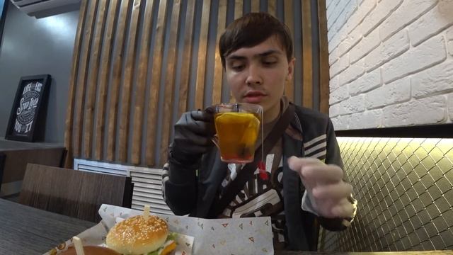 Улан-Удэ, Кафе,  BullDog