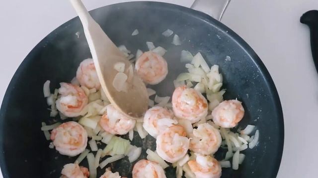 Паста с креветками в сливочном соусе: ПП рецепт для похудения смотреть онлайн