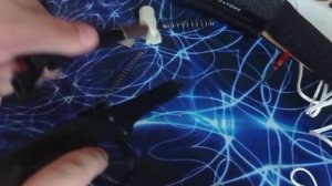 обзор и разборка игрушечного пистолета beretta (air soft gun c.18)