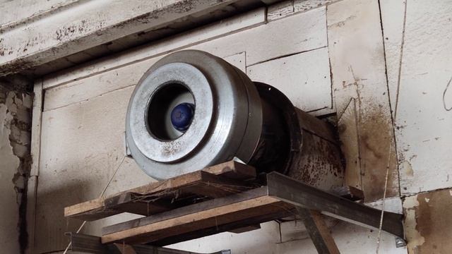 Вытяжка в свинарнике смотреть онлайн