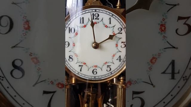 Старинные часы годовики. Германия смотреть онлайн