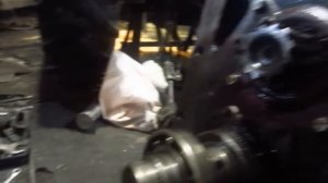 МТЗ-82. Разборка  коробки передач.(КПП)