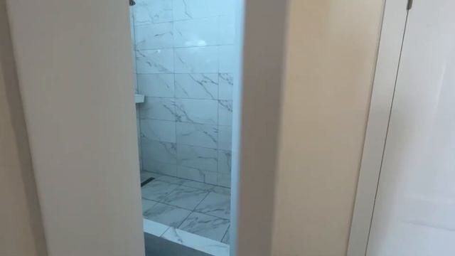 8 (938) 334-09-06. Апартаменты 48 м² + балкон 4,5 м² в ЖК «Изумрудный город» Геленджик. смотреть онлайн