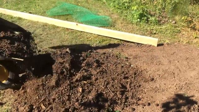 Как сделать грядки ОБЗОР Защита грядок от КРОТОВ смотреть онлайн
