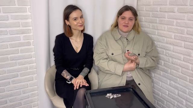 ПАЛЕНАЯ И ОРИГИНАЛЬНАЯ PANDORA | сравниваем с подружкой смотреть онлайн