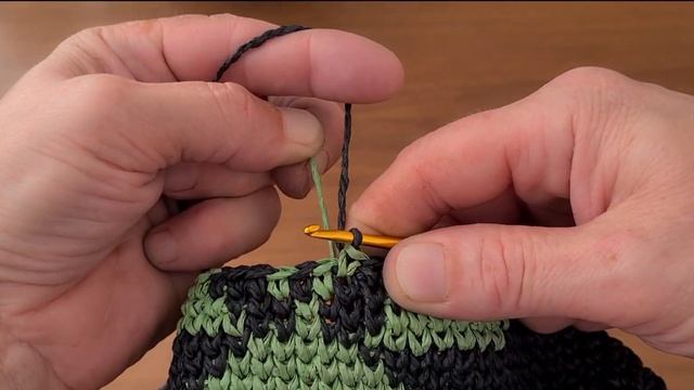 Kağıt ipten lale desenli omuz çantasının yapılışı ( Part-1 ) смотреть онлайн