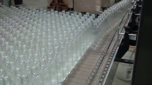 AIS Container Handling Bulk Bottle Depalletizer