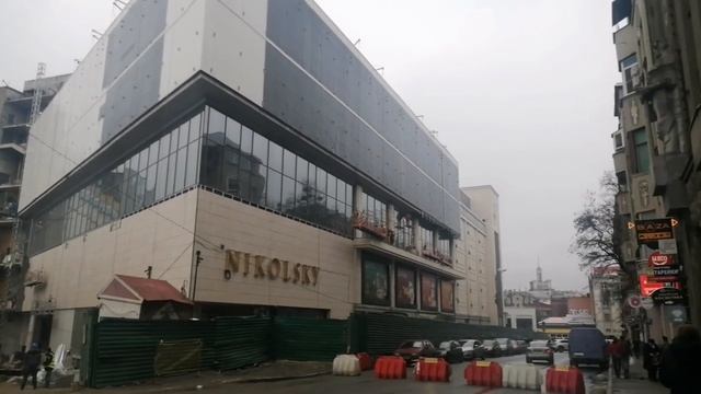 ТРЦ Никольский Харьков ведётся полным ходом реконструкция. смотреть онлайн