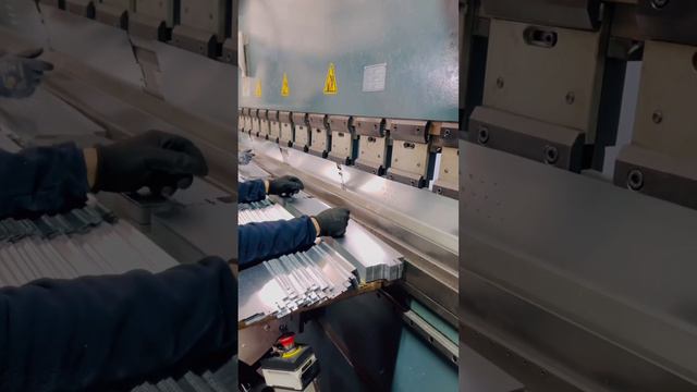 ZOREL MAKINE ÜRETİM HATTI - ZOREL MACHINE PRODUCTION LINE смотреть онлайн