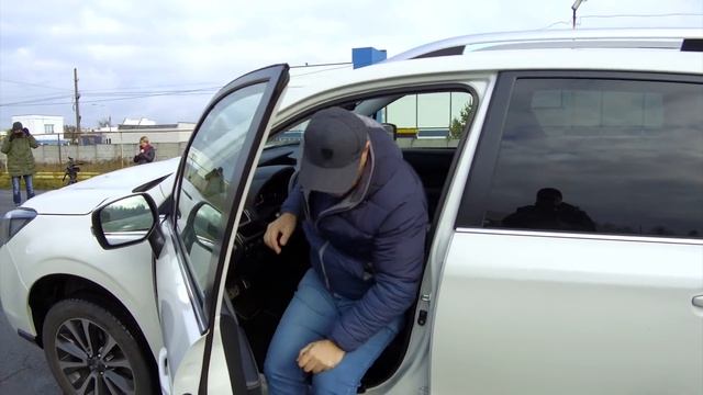 Сравнительный тест 7-ми кроссоверов: X-Trail, CR-V, Forester, Koleos, Ateca, Outlander и Tucson смотреть онлайн