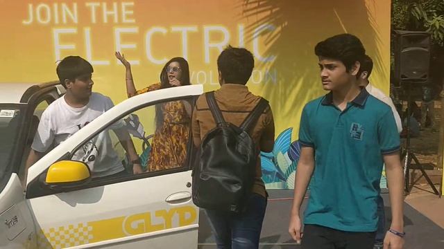 Anchor Ingila Gill Hosting Treasure Hunt Part 2 смотреть онлайн