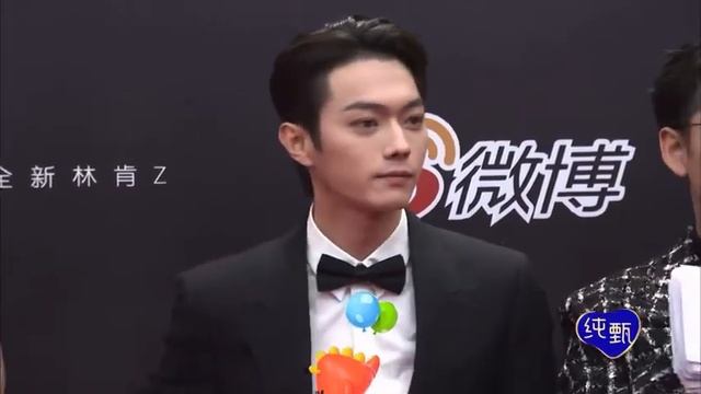 25.03.2023 Шанхай Сюй Кай мероприятие Weibo Night✨️ смотреть онлайн