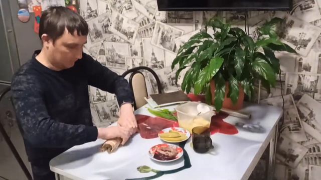 Проверка рецепта из тик тока. Роллы с селёдкой и картофелем. Вкусно ?