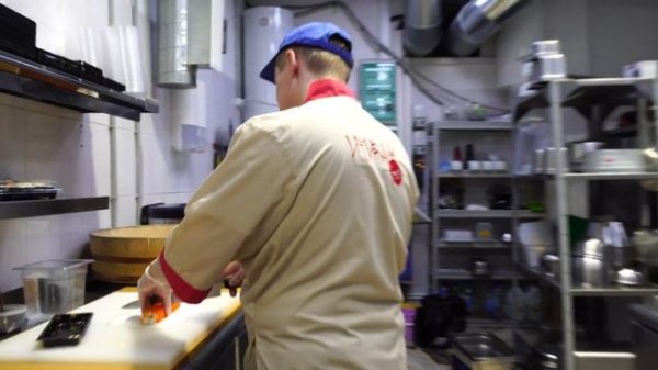 Mannequin Challenge Sergio Pizza