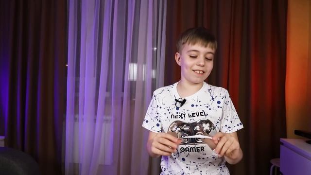 CS:GO В РЕАЛЬНОЙ ЖИЗНИ // Раздача оружия из КС:ГО // Итоги розыгрыша смотреть онлайн