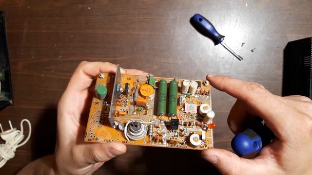 Блок питания Электроника разбор смотреть онлайн