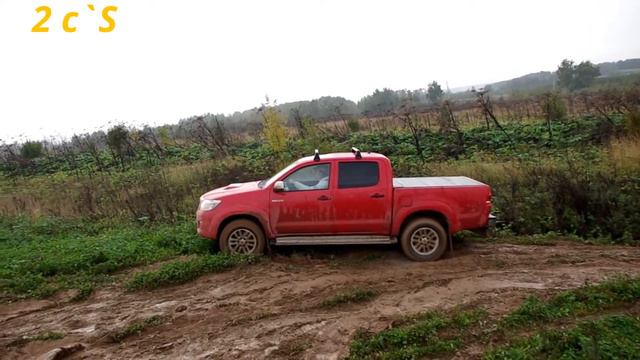 Toyota Hilux  Vs Mitsubishi L200 OFF ROAD