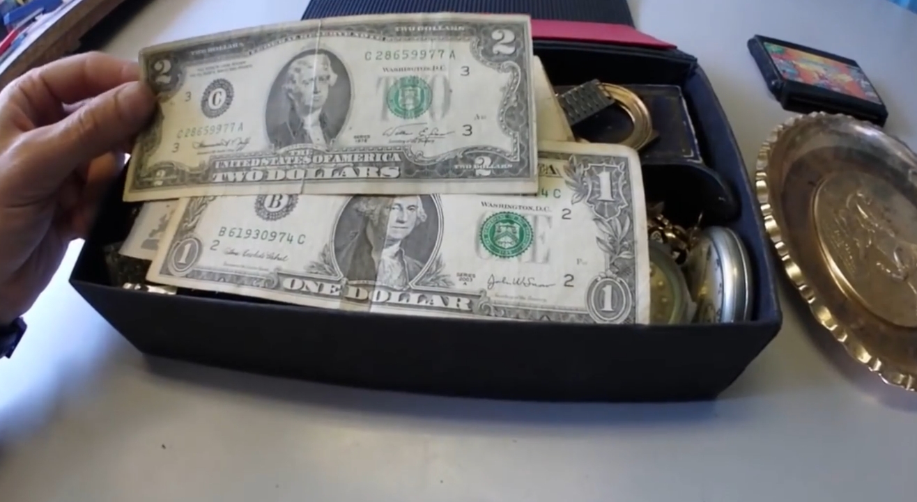 НАШЁЛ ВАЛЮТУ НА СВАЛКЕ - Свалка Удивила Находками