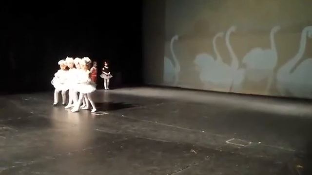 Еви в танце черного лебедя смотреть онлайн