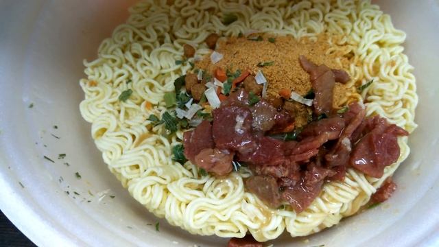 Доширак Премиум Лапша большая порция смотреть онлайн