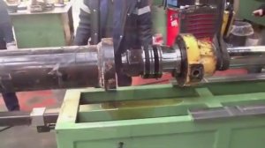Работа стенда для разборки и сборки гидроцилиндров BMCI-20