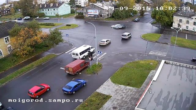 Перекресток пр. Октябрьский - ул. Мурманская(ул. Мурманская, 19) 24.09.16 смотреть онлайн