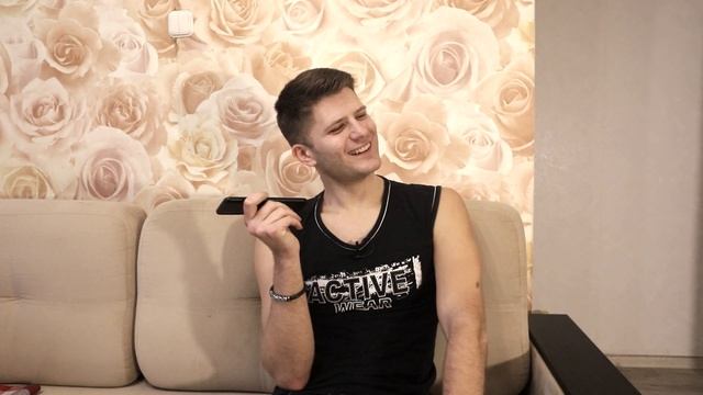 Работник Бургер Кинг СРЁТ в БУРГЕРЫ! СОБЕСЕДОВАНИЕ. смотреть онлайн