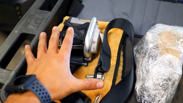 How to Install Custom Seat Belts!!! ANY COLOR смотреть онлайн