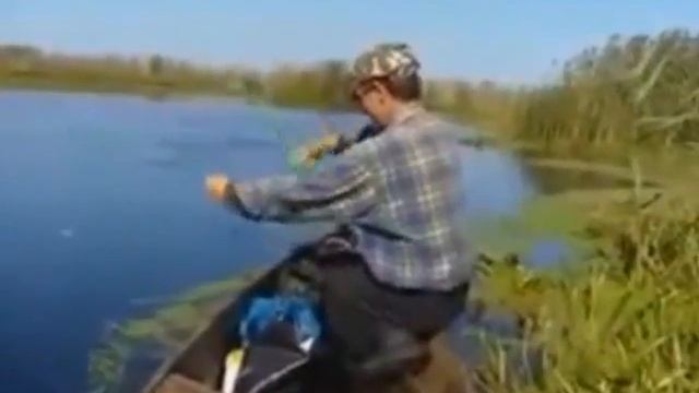 Это рыбалка? Смех и ржач. Смотреть только рыбакам. смотреть онлайн