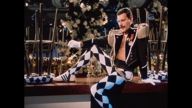 Различия между академическим и эстрадным вокалом смотреть онлайн