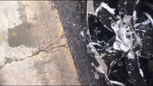 Detallado de rines y aplicación de CarPro HydroFoam смотреть онлайн
