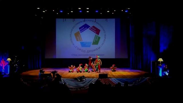 Хореографический кружок "Топотушки"- "Весёлые скоморохи" смотреть онлайн