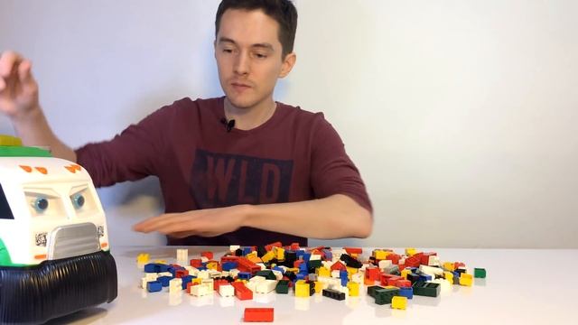 Обзор игрушки Мистер Дасти Машина для уборки игрушек / Real Workin' Buddies Mr. Dusty смотреть онлайн