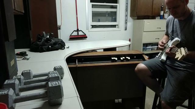 Hammond L112 Guitar amp conversion смотреть онлайн