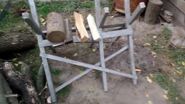 Показ пиления и колки дров дедовским методом для моего подписчика смотреть онлайн