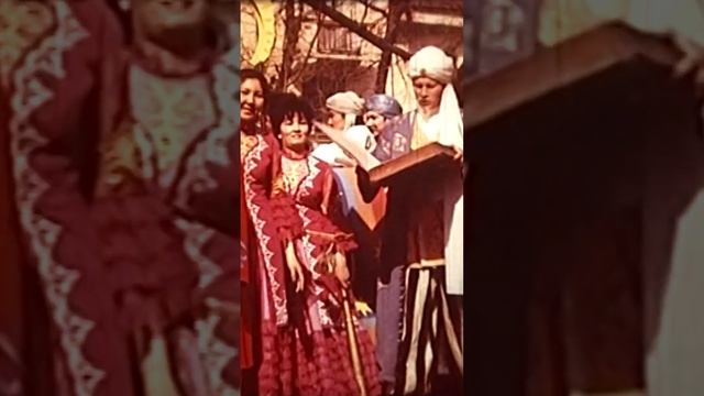 Одно из старейших поверий на Наурыз. Алма-Ата, 1989 год. Архивное видео #shorts #almaty смотреть онлайн