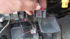 Как снять под рулевые переключатели с Фольксваген Кадди. Как разобрать стрекозу на кадди Фольксваге