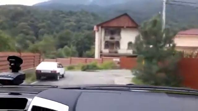 Сочи --аренда Продается ГОСТИНИЦА В Красной Поляне 700м2 смотреть онлайн