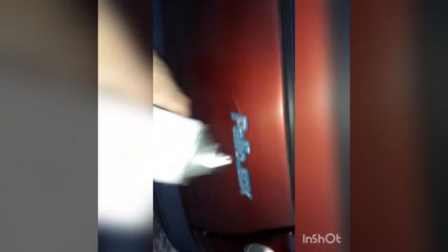PAlio G1 pintando os emblemas do fiat palio смотреть онлайн