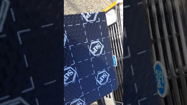 Isolamento cofano motore смотреть онлайн