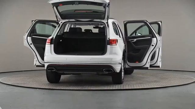 Volkswagen Touareg - V6 SEL 3.0 TDI 286PS 4MOTION 8-speed Auto Tiptronic 5 Door - West London Vol.. смотреть онлайн