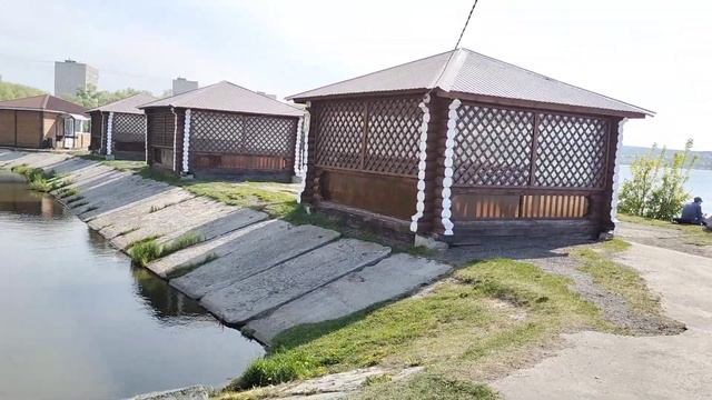 прогулка по парку стадиону Химмаш в екатеринбурге смотреть онлайн